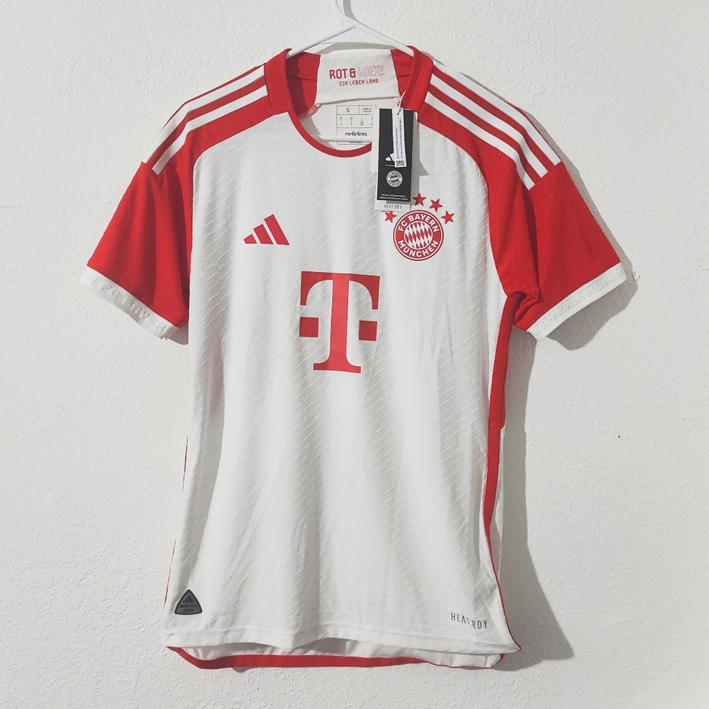Adidas Bayern Munich 23/24 Home Authentic Jersey